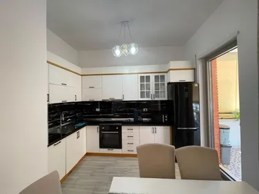 Foto von Wohnung zur miete Rruga e Kavajës, Tiranë