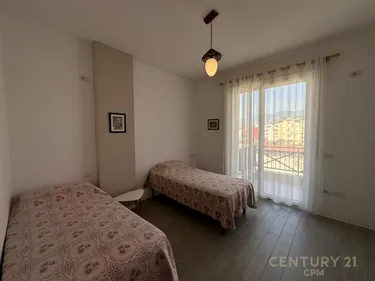 Fotografie Byt k pronájmu Rruga Kodra e Diellit, Tiranë