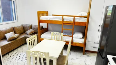 Foto di studio in affitto Rruga 5 Maji, Tiranë