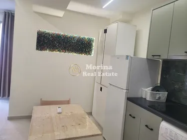 Foto di studio in affitto Pallati me Shigjeta, Rruga Vasil Shanto, Tirane