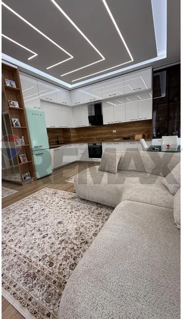Foto di Appartamento in vendita Ali Demi, Kompleksi Mangalem, Tiranë