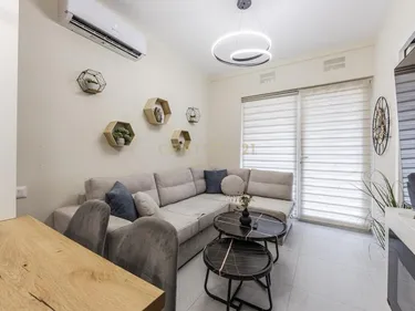 Фото Квартира на продажу Dhërmi, Kompleksi Sofo Duni, Vlorë