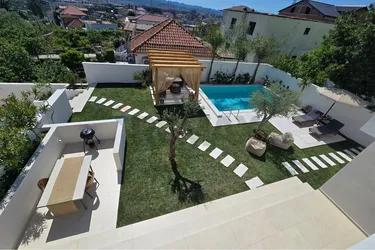 Zdjęcie vila na sprzedaż Paskuqan, Tiranë