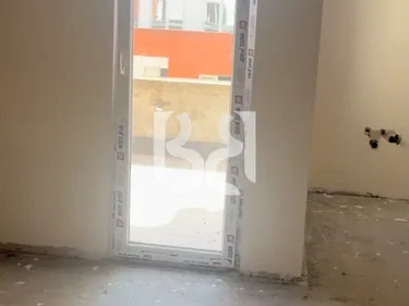 Foto di Appartamento in vendita Yzberisht, Tiranë