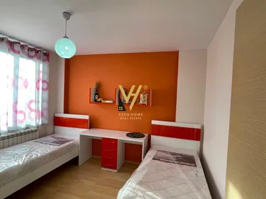 Zdjęcie Mieszkanie do wynajęcia Rruga Ali Demi, Tiranë