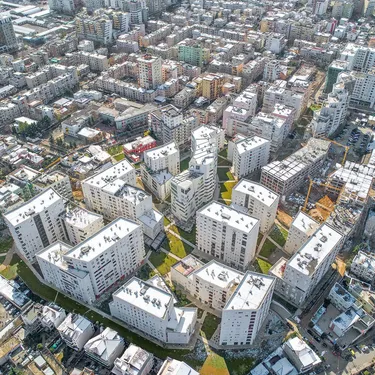 Фото Квартира на продажу 21 Dhjetori, Tiranë
