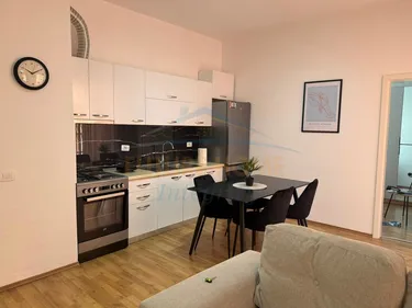 Zdjęcie Mieszkanie do wynajęcia Ali Dem, Kompleksi Mangalem, Tiranë