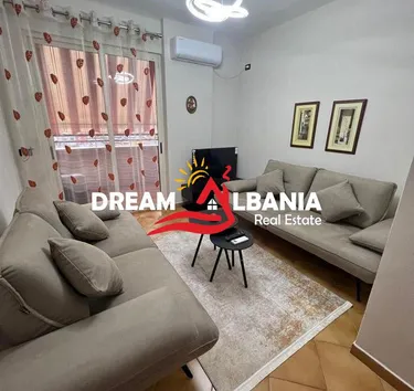 Foto von Wohnung zur miete Bllok, Tiranë