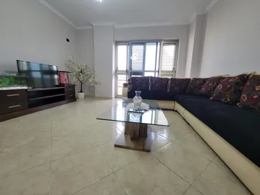 Foto av Lägenhet till salu Kristal Center, Rruga Frang Bardhi, Tiranë