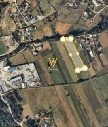 Foto av land till salu Zall Herr, Tiranë
