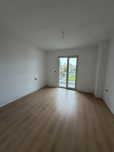 Foto von Wohnung zum verkauf Paskuqan, Tiranë