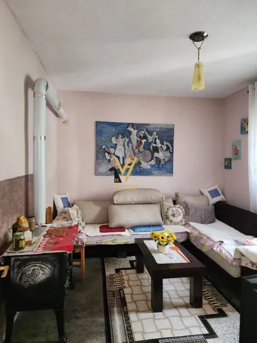 Foto av house till salu Kthesa e Kamzes, Tiranë