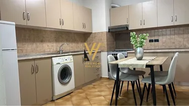 Foto von Wohnung zur miete Bllok, Tiranë