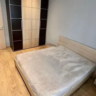 Фото Квартира в аренду Komuna e Parisit, Rruga Komuna e Parisit, Tiranë