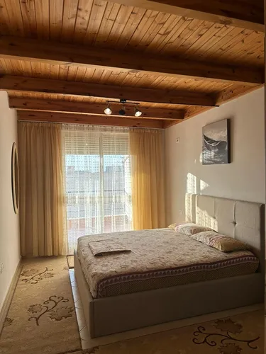 Foto av Lägenhet till uthyrning Fresku, Tiranë
