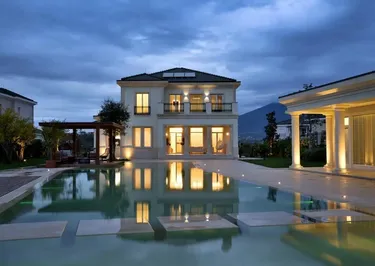 Фото vila на продажу Rruga Lunder, Rruga Teg, Tiranë