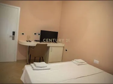 Zdjęcie hotel na sprzedaż Qendër, Berat