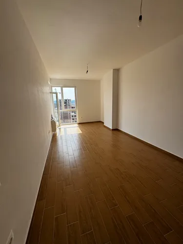 Foto av office till uthyrning Kompleksi Usluga | Bulevardi i Ri, Tiranë