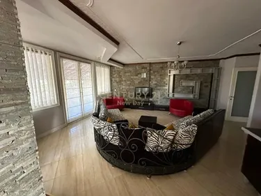 Фото Квартира на продажу Mali i Robit, Durrës