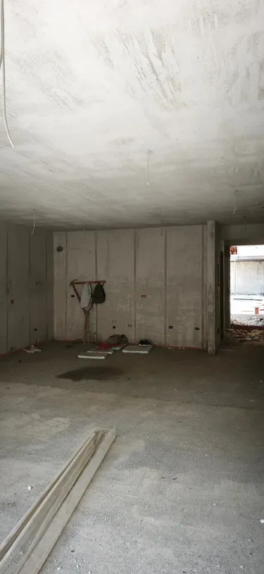 Фото Квартира на продажу Farke, Tiranë