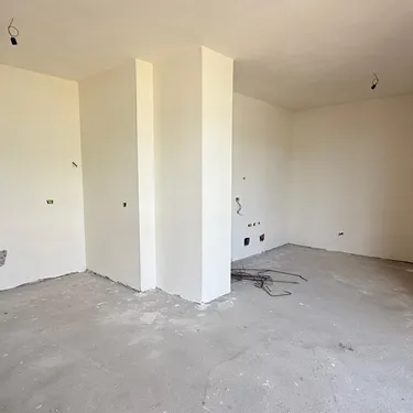 Foto von Wohnung zum verkauf 13644000, Tiranë