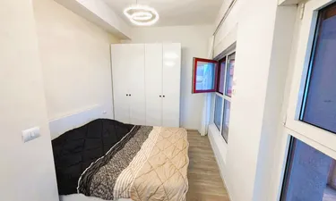 Foto di Appartamento in vendita Mangalem, Ali Demi, Rruga Ali Demi, Tiranë