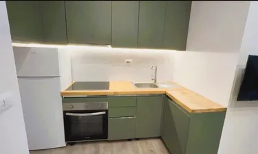 Foto di Appartamento in vendita Mangalem, Ali Demi, Rruga Ali Demi, Tiranë