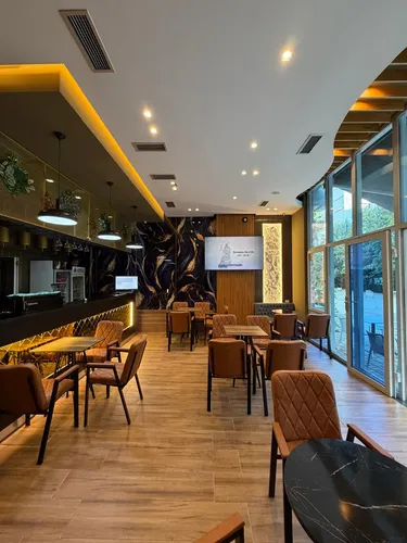 Foto av commercial till salu Astir, Rruga Sokrat Miho, Tiranë