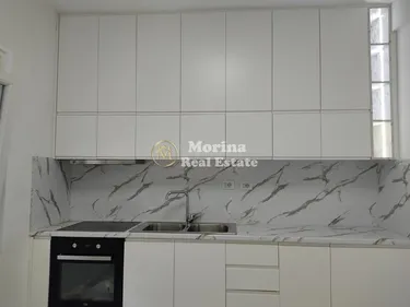 Zdjęcie Mieszkanie do wynajęcia Spitali Qsut Xhamllik Kinostudio, Tirane