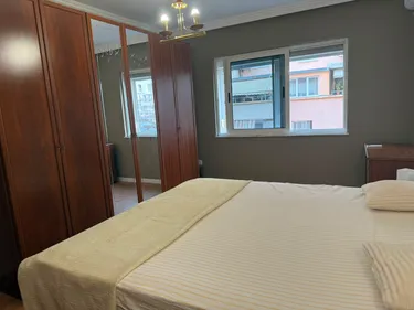 Zdjęcie Mieszkanie do wynajęcia Komuna e Parisit, Rruga Komuna e Parisit, Tiranë