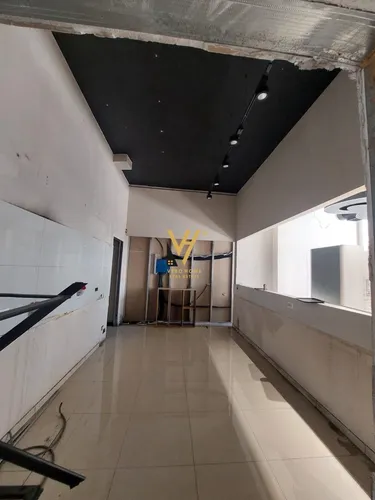 Foto e Dyqan në shitje Astir, Tiranë