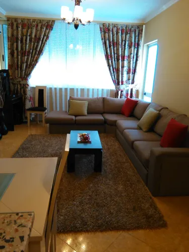 Foto di Appartamento in vendita Oxhaku, Tiranë