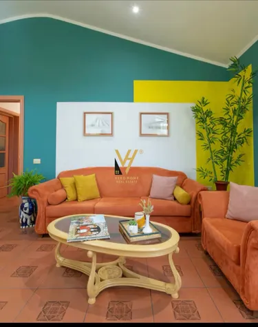 Foto e Apartment me qera Bllok, Tiranë