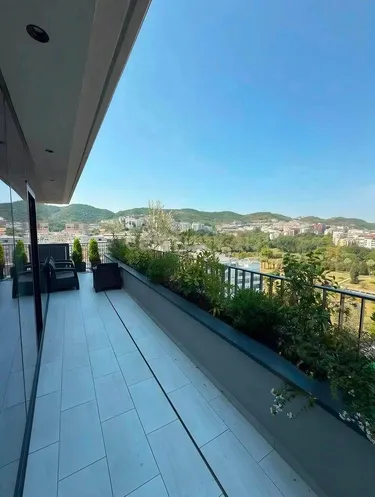 Foto av Lägenhet till uthyrning Lake View Residence, Liqeni Artificial, Tiranë