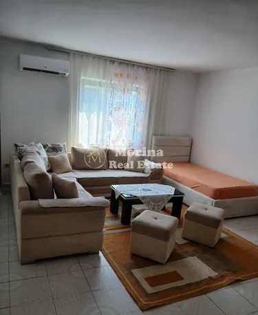 Zdjęcie Mieszkanie do wynajęcia Vasil Shanto Pallati me Shigjeta, Vasil Shanto, Tirane