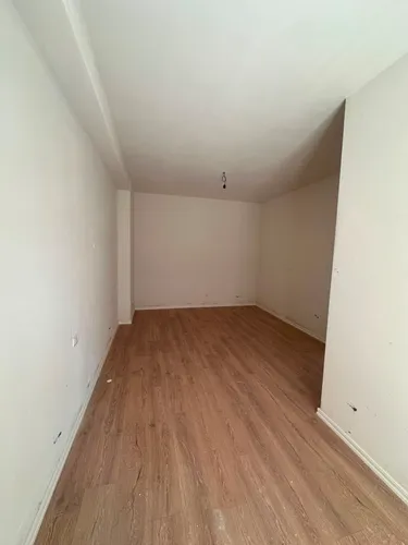 Foto di Appartamento in vendita Yzberisht, Tiranë