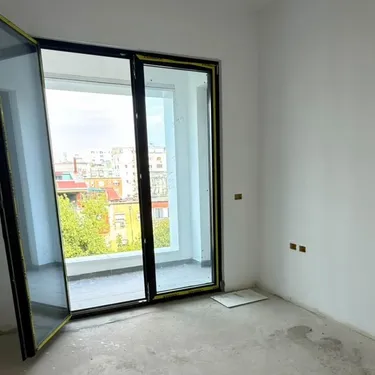 Foto av Lägenhet till salu Rruga e Kavajës, Tiranë