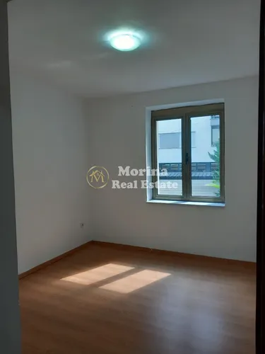 Foto av Lägenhet till uthyrning Ministria e Jashtme Pazari i Ri, Rruga Qemal Stafa, Tirane