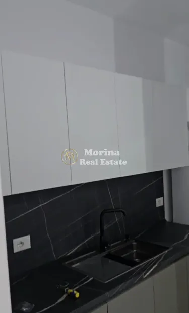 Foto di house in affitto Spitali Qsut Xhamllik Kinostudio, Rruga Selaudin Zorba, Tirane