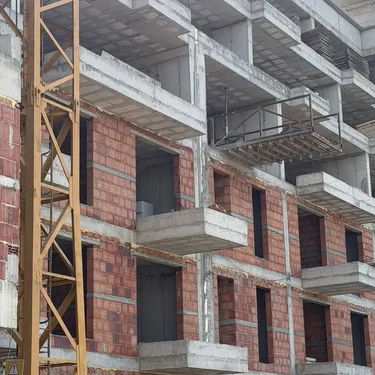 Zdjęcie Mieszkanie na sprzedaż Kamëz, Tiranë