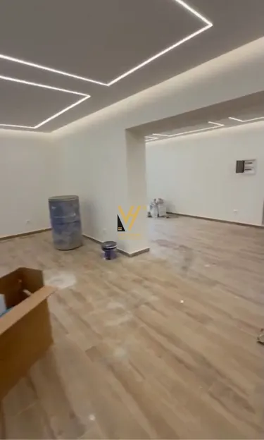 Zdjęcie commercial do wynajęcia Tregu Elektrik, Tiranë