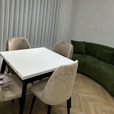 Foto di Appartamento in vendita Unaza e Re, Tiranë