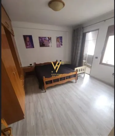 Fotografie Byt na prodej Yzberisht, Tiranë