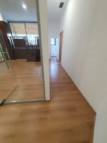 Фото commercial в аренду Qendër, Rruga Bardhok Biba, Tiranë
