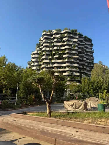 Foto von commercial zum verkauf Rruga Faik Konica, Tiranë