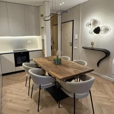 Foto di house in vendita Rruga e Kavajës, Tiranë