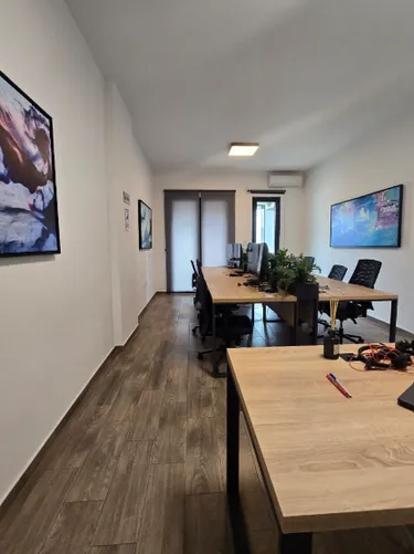 Zdjęcie office do wynajęcia 21 Dhjetori, Rruga e Kavajës, Tiranë