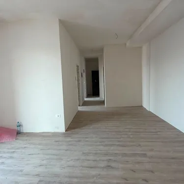 Foto e Apartment në shitje Fusha e Aviacionit, Tiranë