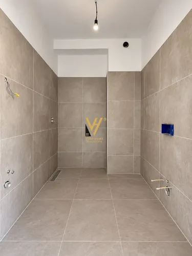 Foto di Appartamento in vendita Gjiri Lalzit, Durrës