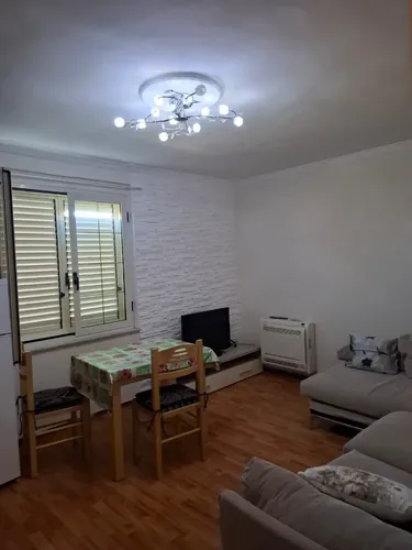 Fotografie Byt k pronájmu Spitali Qsut Xhamllik Kinostudio, Oxhaku, Tirane